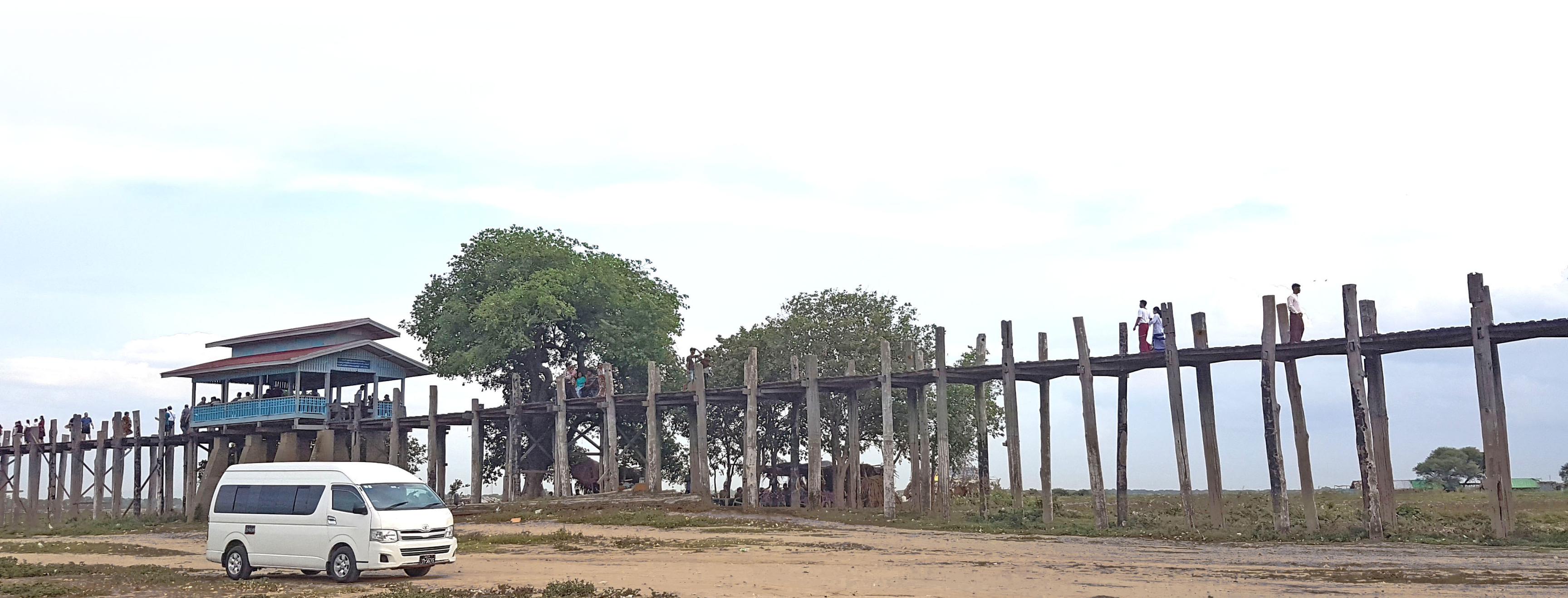 Sales & Services Image